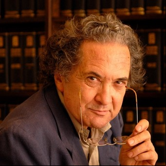 Tres libros regresan al universo siempre actual de Ricardo Piglia