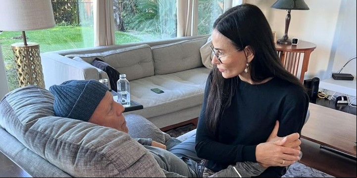 A pesar de su divorcio, Demi Moore acompaña a Bruce Willis durante su enfermedad. Foto: Instagram vía @demimoore
