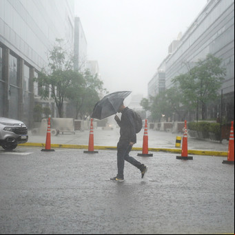Este marzo ya es el segundo más lluvioso de la historia: por qué y cómo seguirá el clima en otoño 