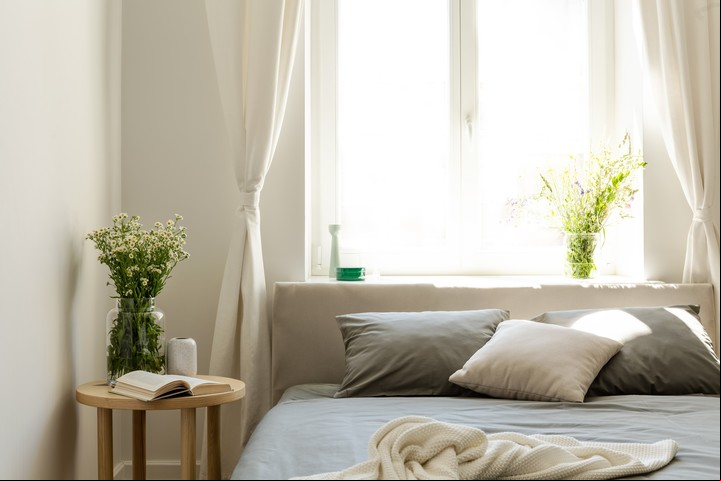 Las ventanas de la casa pueden, según el Feng Shui, ayudarnos a incrementar la abundancia. Foto: Shutterstock