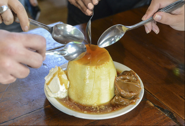 El flan La chancha y los veinte. Fotos: Constanza Niscovolos.