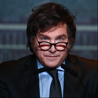 Milei volvió a atacar a periodistas de Clarín y denunció a Viviana Canosa y Carlos Pagni por "calumnias e injurias"