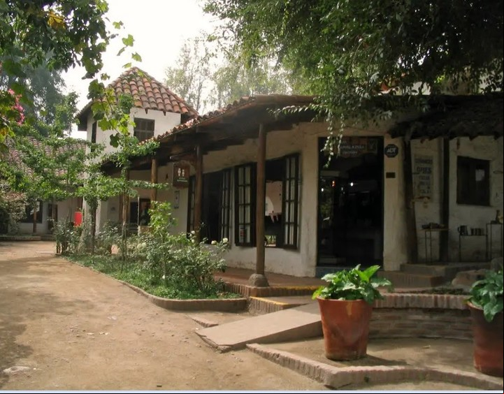 Pueblito Los Dominicos, centro de artesanías.