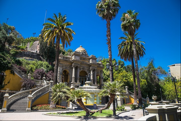 Fuente Monumental de Neptuno en el Cerro de Santa Lucía. Foto: Shutterstock