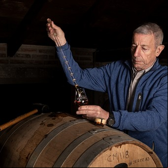 Desde un doctor en física a un veterinario: los argentinos que producen su propio whisky