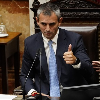 "La vieron": el debate por la Ley Bases y un giro pragmático en la estrategia libertaria