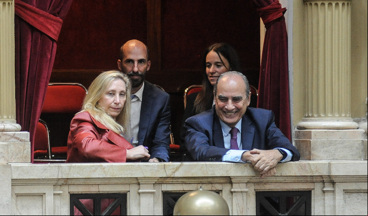La secretaria general de la Presidencia, Karina Milei, junto al ministro del Interior, Guillermo Francos. Foto: Federico Lopez claro