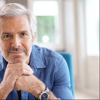 ¿Los 60 son los nuevos 50? Por qué las personas se asumen "viejas" cada vez más tarde