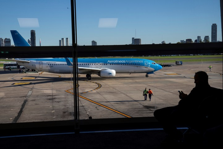Aerolíneas Argentinas estima que el paro le costará US$ 2 millones este jueves. Foto: AP/Rodrigo Abd