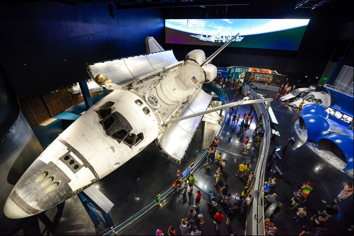 El transbordador Atlantis fue 33 veces al espacio. Foto Kennedy Space Center Visitor Complex.