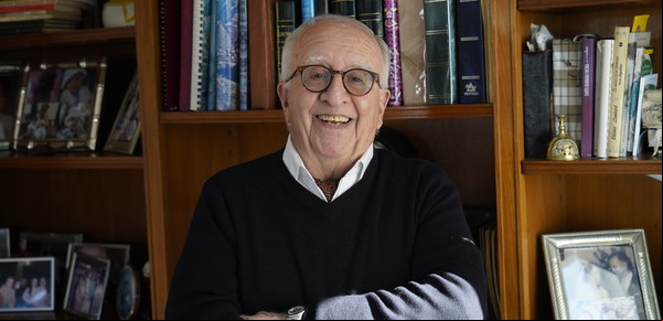 Juan Corradi: “La polarización política es una gramática del poder que socava a 
las democracias desde dentro”