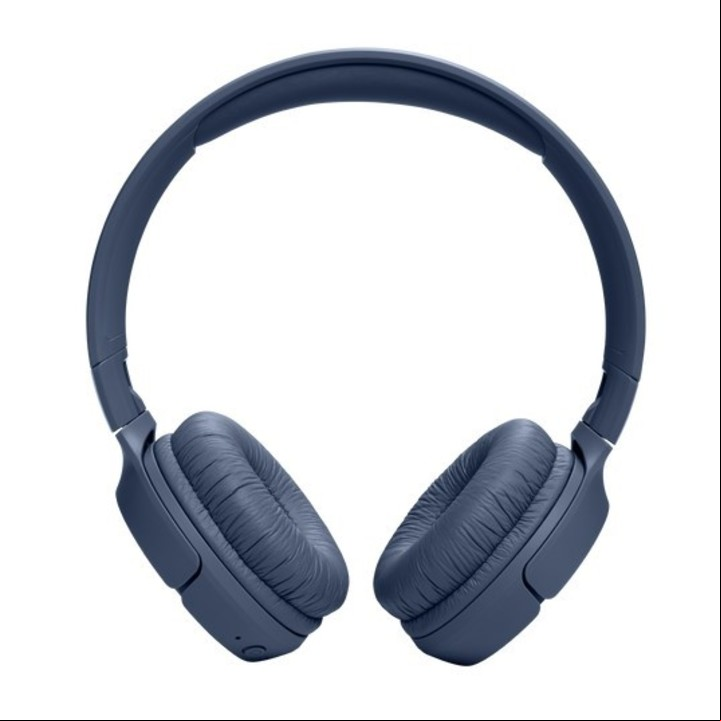 JBL Tune 520BT.
