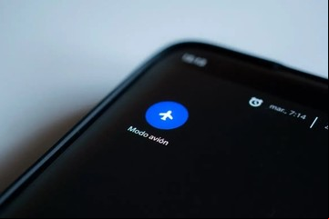 Activar el modo avión acelera la carga de la batería del celular: ¿mito o verdad?