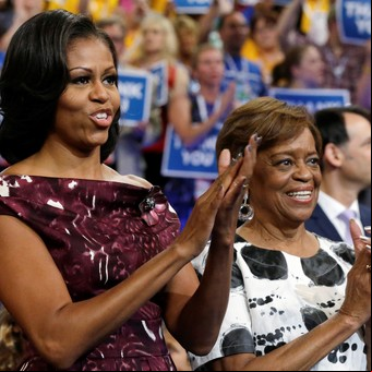 Murió la madre de Michelle Obama, la "abuela en jefe" que se mudó a la Casa Blanca y sólo quería conocer al papa Francisco