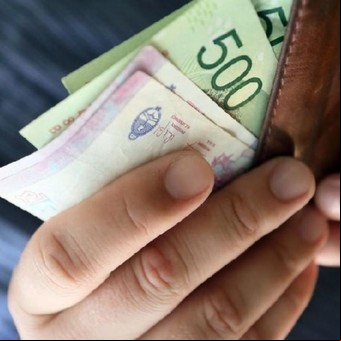 Con la inflación en baja, las empresas darán menos aumentos salariales y serán más espaciados