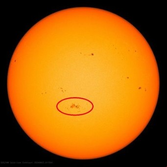 Apareció una extraña mancha en el Sol y causa preocupación en la Tierra