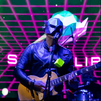Sat Colibrí presenta "Escoger ser", una canción profunda sobre salud mental y propósito de vida
