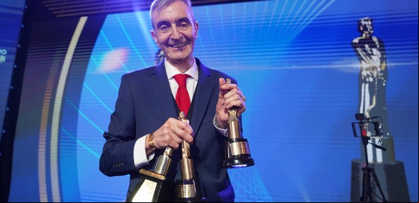Nelson Castro y Santiago del Moro cuentan qué significa haber ganado el Martín Fierro de Oro de radio 2024
