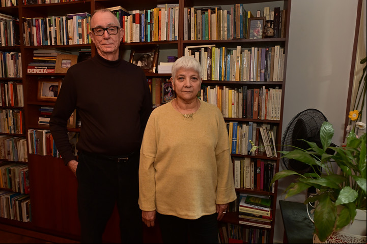 Daniel James y Mirta Lobato autores del libro "Paisajes Pasado", en el que trabajaron juntos durante 30 años.
Foto: Matías Martín