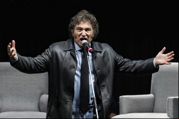 Con la mira puesta en 2025, Javier Milei prepara un acto para desembarcar en la Provincia