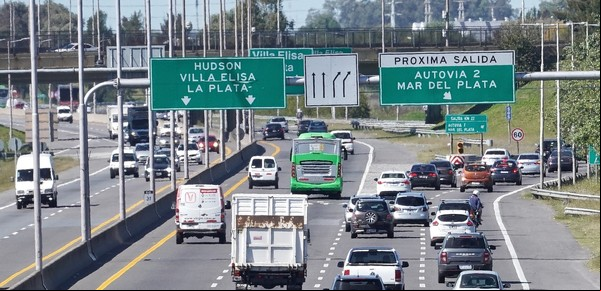 Nuevo tarifazo en la autopista Buenos Aires-La Plata y las rutas a la Costa: ir a Mar del Plata aumentó 450% en lo que va del año