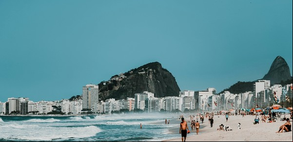 La devaluación de Brasil favorece a los turistas argentinos, pero complica las exportaciones a ese país