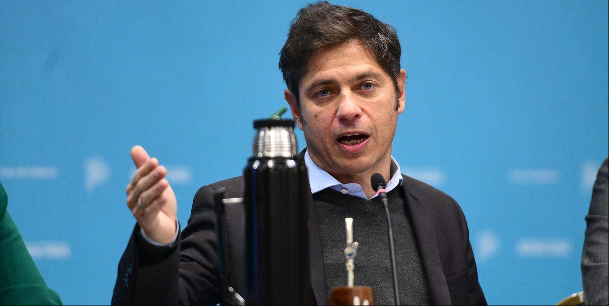 Una nueva encuesta midió 14 atributos de Axel Kicillof como gobernador: reprobó en todos