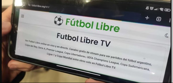 Piratas en el fútbol: la guerra sin cuartel contra las transmisiones ilegales, pérdidas millonarias y las complicaciones en Argentina