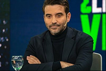 Venden la mitad del portal La Derecha Diario a un periodista español muy cercano a Milei