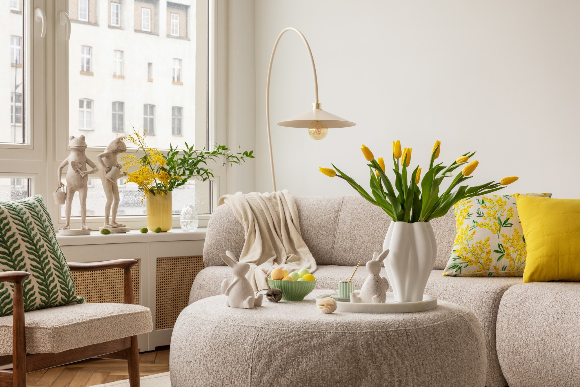 En el living es ideal colocar flores, bambús, espatifilios y dieffenbachias. Foto ilustración Shutterstock