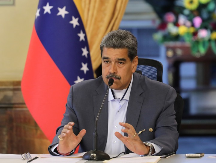 Maduro durante la reunión del Consejo de Estado. Foto: EFE.