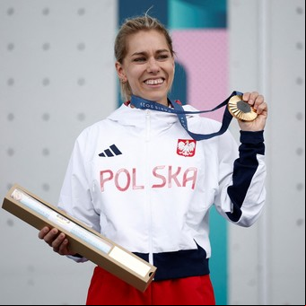 Desde salvarse del servicio militar hasta un diamante, los premios que les prometen a los medallistas en París