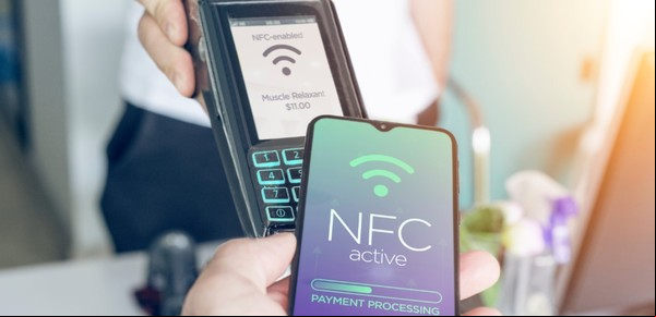 Desembarcan los pagos con NFC en el subte y los bancos buscan picar en punta con fuertes promociones: de qué se trata