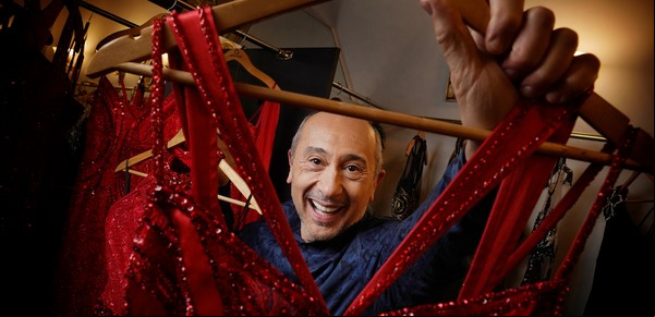 Claudio Cosano, diseñador de Mirtha Legrand: "Me gusta la silueta marcada, cada mujer tiene algo para lucir"