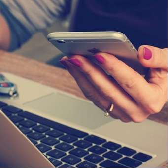 ¿Cómo recuperar fotos de un celular robado sin copia de seguridad?
