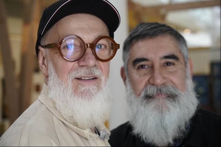 Chiachio & Giannone, durante el montaje de su muestra Vivir sus vidas, en Colección Amalita. Fotos: Ariel Grinberg.