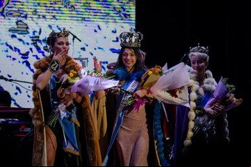 Polémica en Bariloche por el regreso de una reina de la belleza: la nieve volvió a tener monarca después de seis años sin concurso