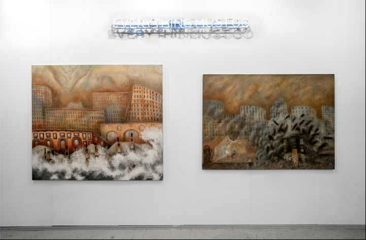 "Los mártires del Ocean" y "Sufriendo la intolerancia", ambas de Santiago García Sáenz. Foto: Ignacio Iasparra. Cortesía Hache galería.
