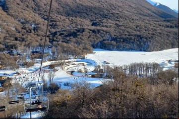 Una escapada a Ushuaia: clases de esquí, un hotel de lujo, la vieja cárcel y otras excursiones