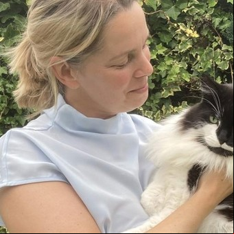 Un gato fue cremado, "resucitó" y días después volvió a su casa