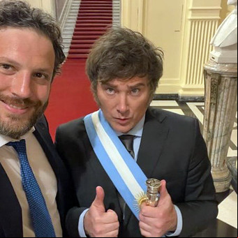 Quién es Santiago Oría, el cineasta de Milei que intenta desacreditar a los medios con el escándalo Caputo-Manes 