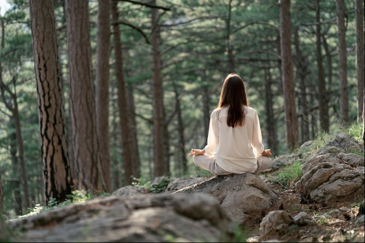 La meditación gana adeptos en Occidente. Foto Shutterstock