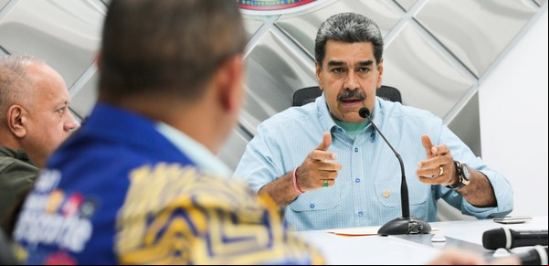 La Justicia ordenó la detención de Nicolás Maduro y pedirá su captura internacional a Interpol