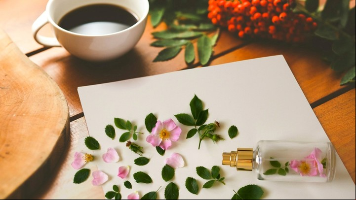 Paso a paso para poder lograr un perfume casero