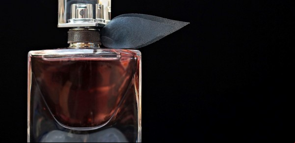 ¿Cómo saber si un perfume es original?