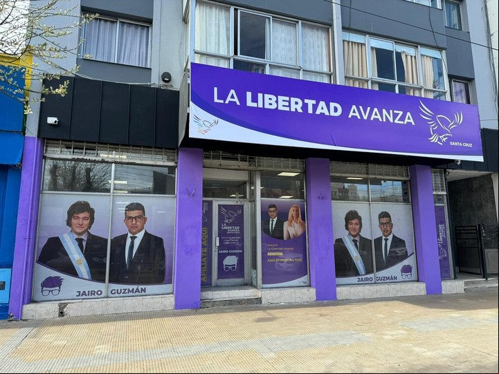 El local de La Libertad Avanza en Santa Cruz.
