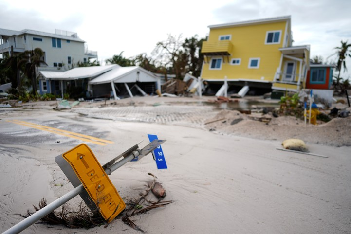 Bradenton Beach, tras el paso de Milton. Foto: AP