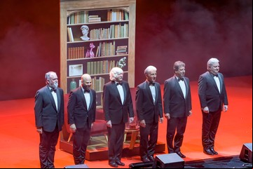 Les Luthiers: versión definitiva del libro que sigue las andanzas del exquisito y legendario grupo de humor