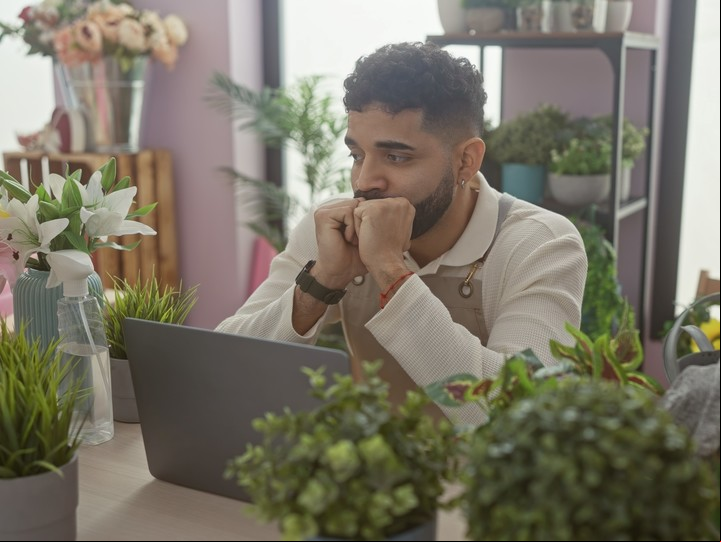 Leo, la Luna en Tauro ilumina tu sentido de propósito y vocación en tu empleo. Foto: ilustración Shutterstock