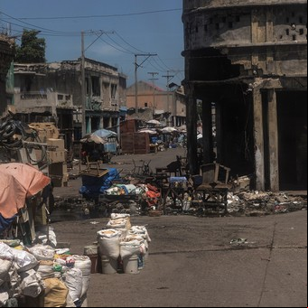 Explicación de los numerosos problemas y las escasas soluciones de Haití
